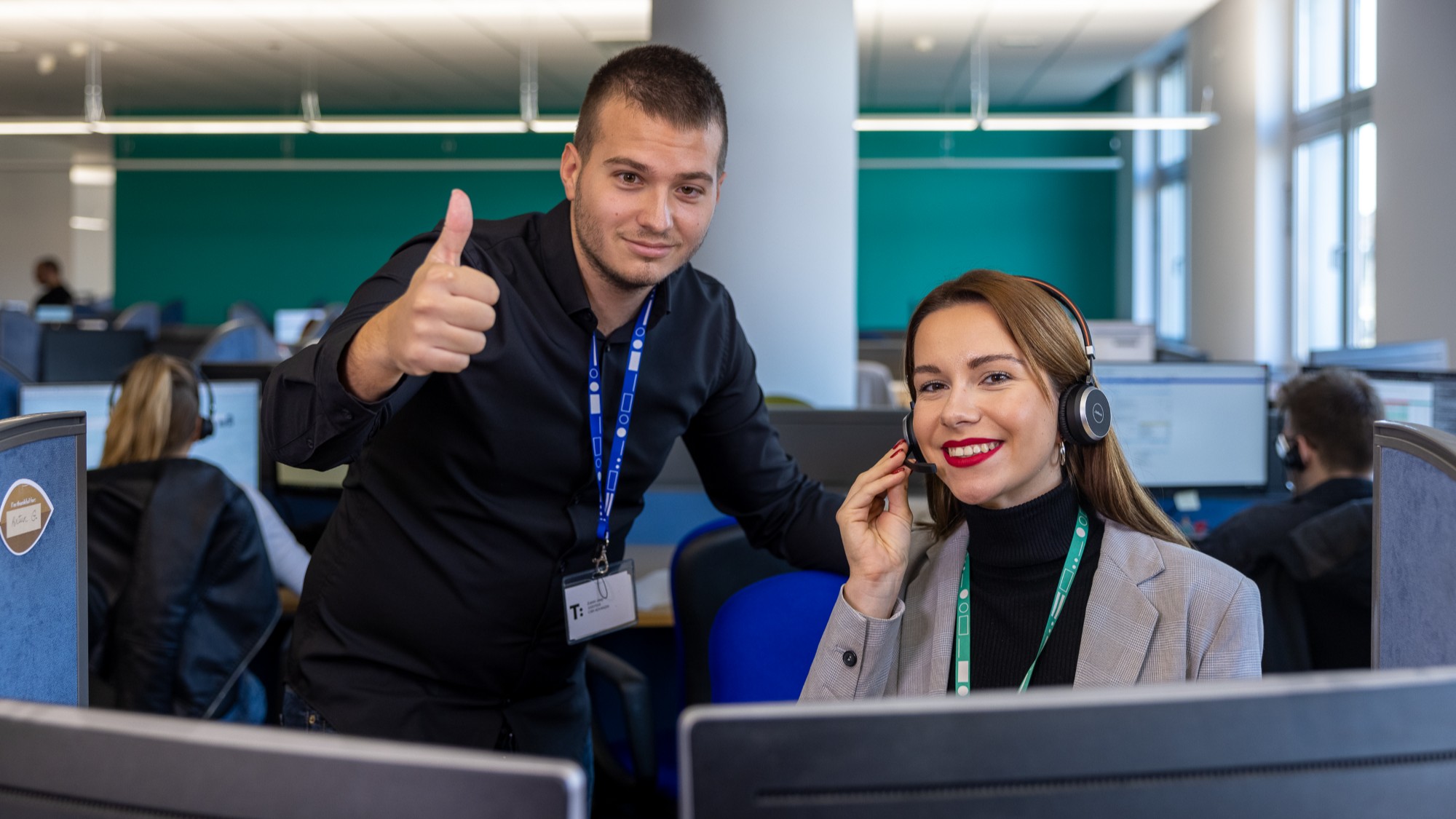 Agent/ica u službi za korisnike na njemačkom jeziku