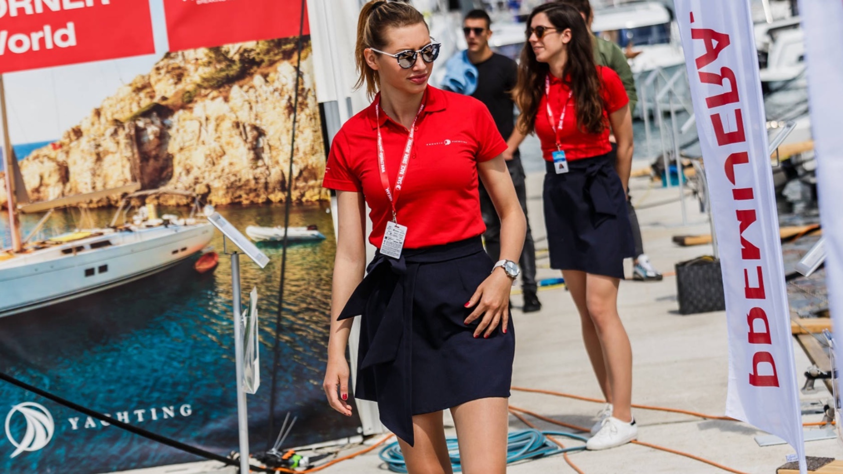 Rad na recepciji/Junior front desk officer